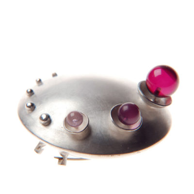 Podimorph, silver, pod, brooch, ring, oxidosed silver, slicone, jewellery, jenny llewellyn, silicone jewellery, silicon