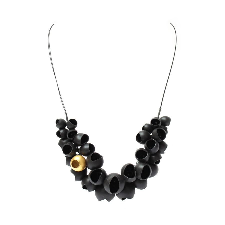 Chromophobia black and gold half cluster neclace