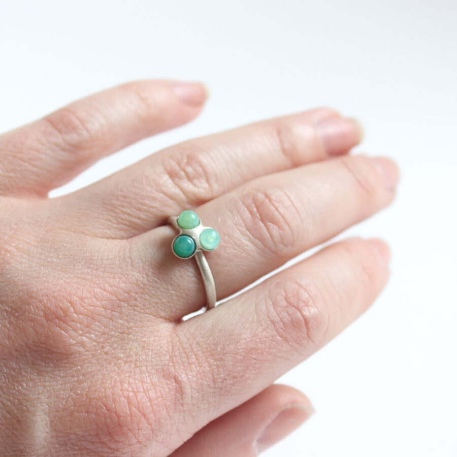 Green fade trio ring