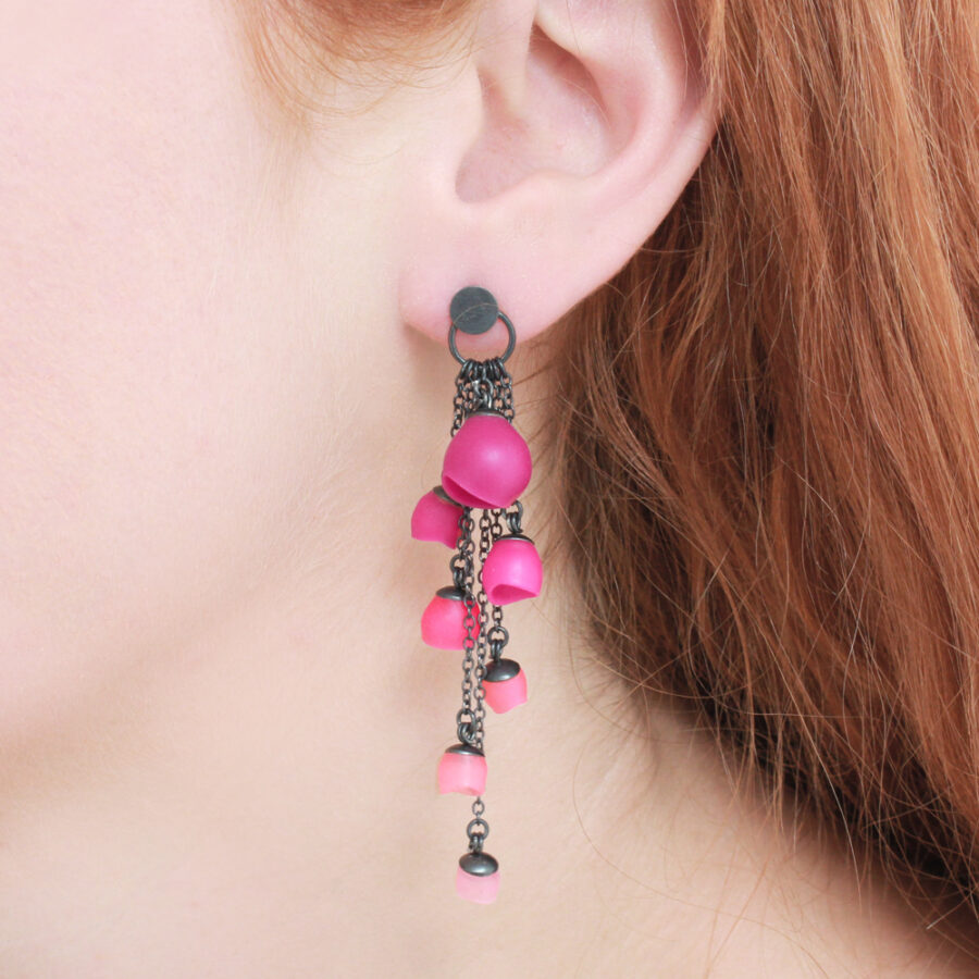 Plume cascade earrings oxidised