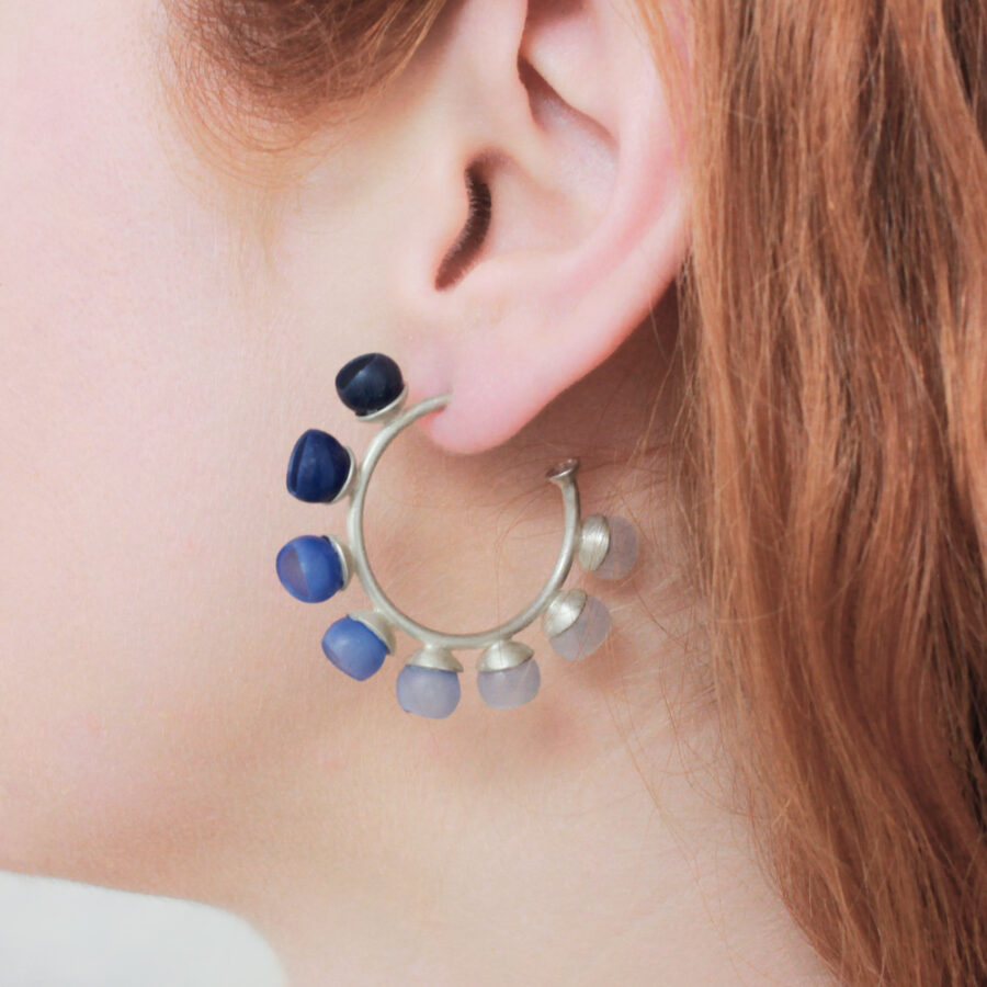 Plume colour fade hoops Navy fade on model by Jenny Lllewellyn