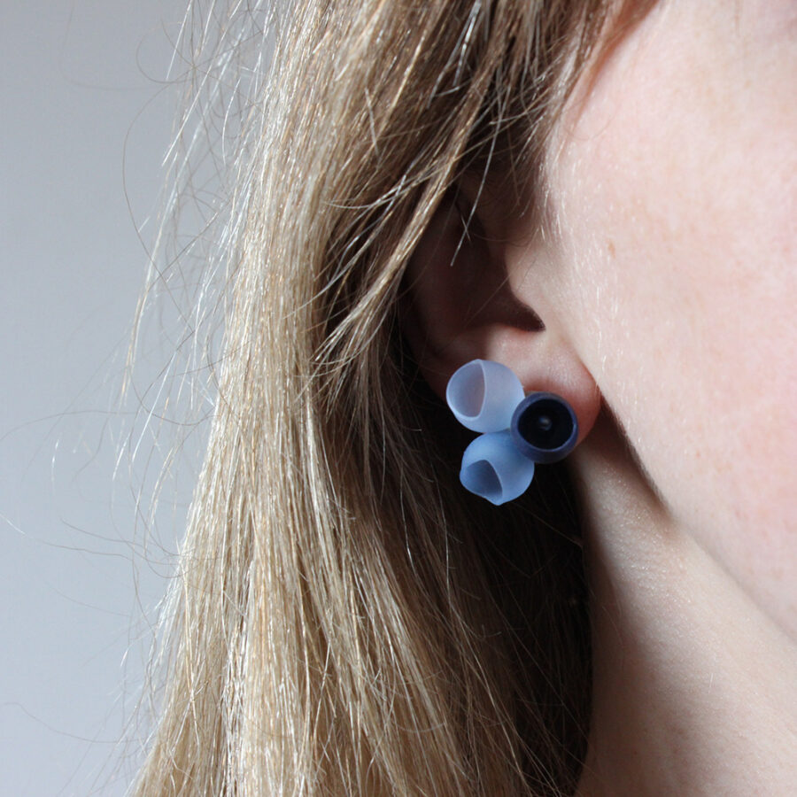 3 Cup Studs medium Navy fade by Jenny Llewellyn